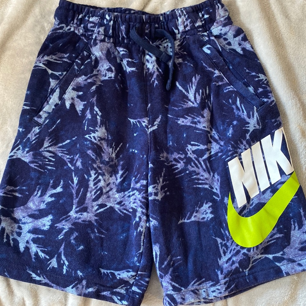 Boys Nike shorts